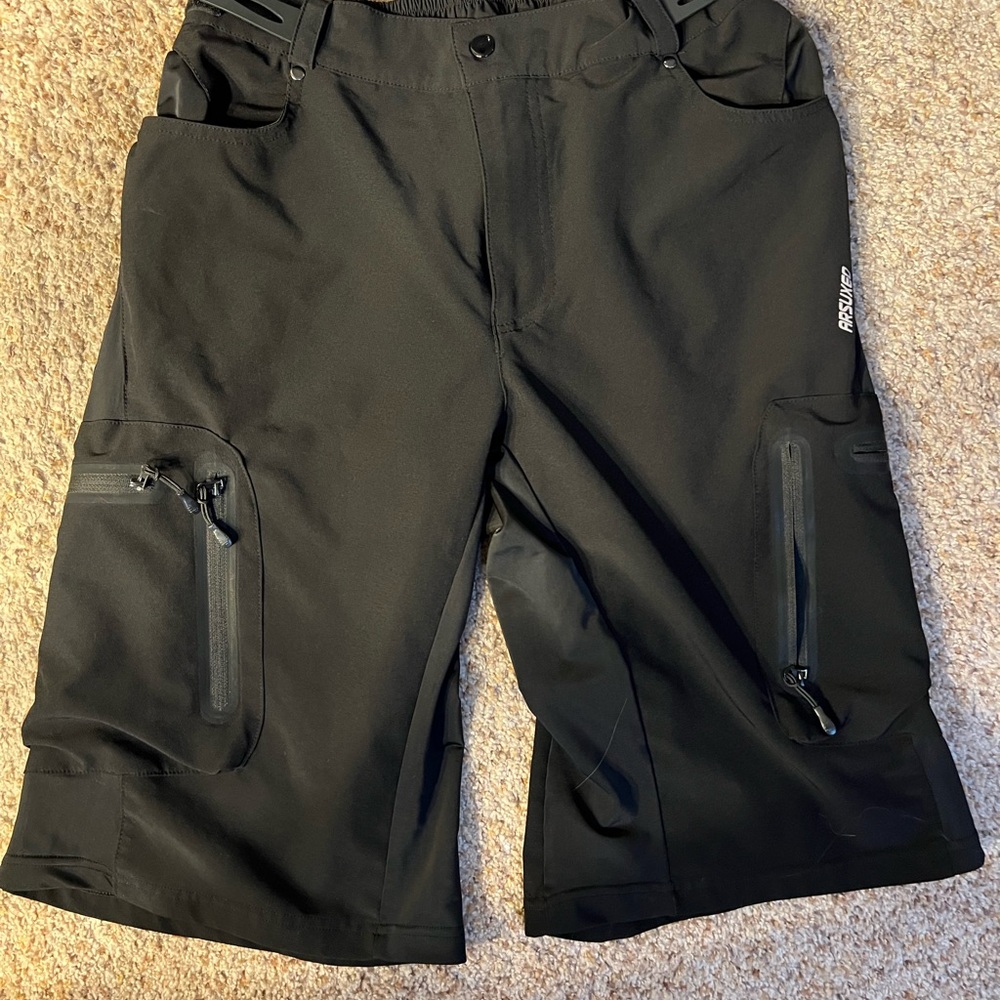 Arsuxed, mountain bike shorts, cinch waist, multiple pockets.